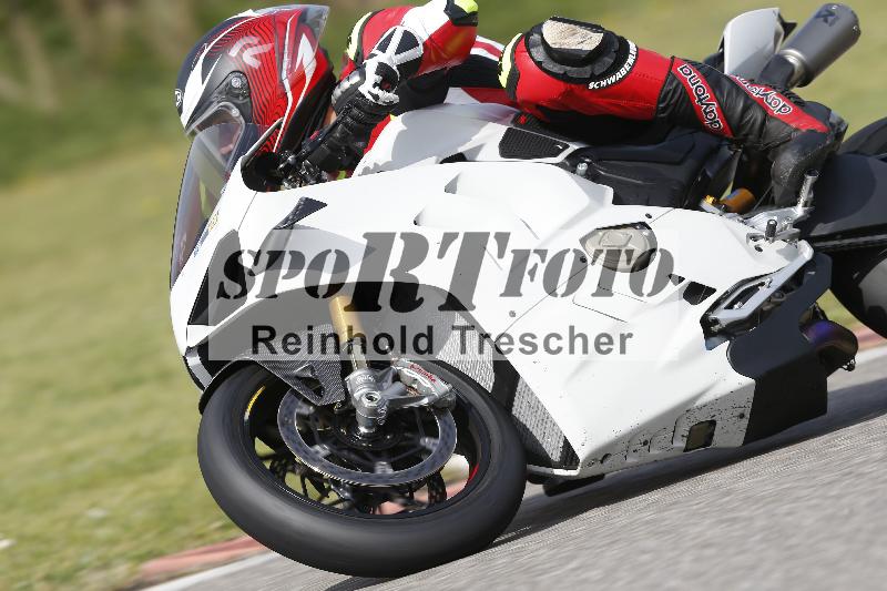 Archiv-2025/07 19.04.2025 Speer Racing ADR/Gruppe gelb/998